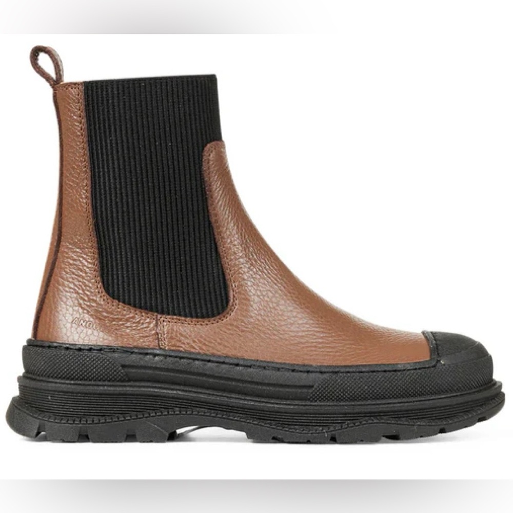 NEW Angulus Women Walnut/Black Chelsea Track Sole Boots, Size EUR 38 - Picture 2 of 5